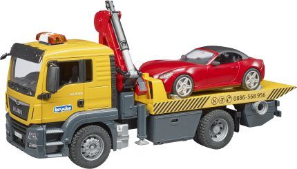 Camion dépanneur avec grue de chargement MAN TG et voiture décapotable – Image 7