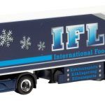 DAF XF Super Space Cab 4x2 avec remorque frigo 3 essieux