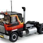 MACK F700 4x2