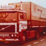 VOLVO F12 4x2 avec remorque bachée 2 essieux