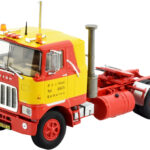 MACK F700 4x2
