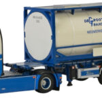 SCANIA R Nornal CR20N 4x2 avec remorque porte-container et container citerne 20 pieds