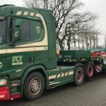 SCANIA R Top 6x4 avec remorque 4 essieux à rampes
