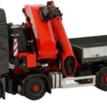 MERCEDES Arocs BS 8x4 plateau avec grue PALFINGER 165.002 TEC7, gris