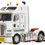 KENWORTH K200 2.3 6x4, blanc et rouge