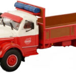 VOLVO N88 Torpedo 6x2 porteur plateau ridelle