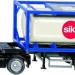 Camion MERCEDES avec containeur citerne