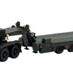 DAF Tropco Pantser 8x4 avec remorque porte-engins 7 essieux et rampes