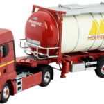 MAN TGX GM 4x2 avec remorque porte-containers et container citerne