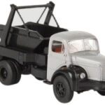 BERLIET GLR 8 4x2 porteur multi-benne, gris et noir