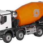 MERCEDES Arocs 8x4 avec malaxeur CIFA SL9