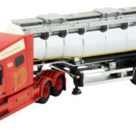 VOLVO VNL 6x2 avec citerne 3 essieux