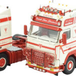 Coffret de 2 VOLVO F16 Globetrotter et FH16 Globetrotter XL