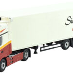 MERCEDES GigaSpace 4x2 avec remorque frigo 3 essieux