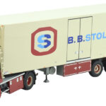 SCANIA 143 4x2 avec remorque frigo 3 essieux
