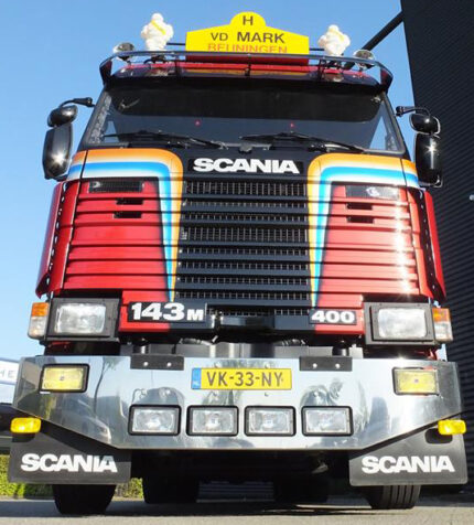 SCANIA Serie 3 4x2 porteur plateau – Image 4