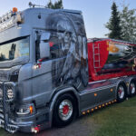 SCANIA R High 8x4 porteur ampliroll avec container à asphalts