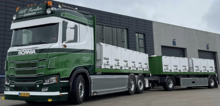 SCANIA R Next Gen 6x2 combiné porteur et remorque transport de poissons – Image 3