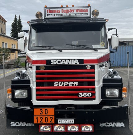 SCANIA T Serie 1 4x2 porteur citerne – Image 4