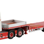 DAF XG 8x2 avec remorque porte-engins à rampes 4 essieux