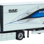 DAF XD Electric 4x2 avec remorque tolée 2 essieux et hayon de chargement