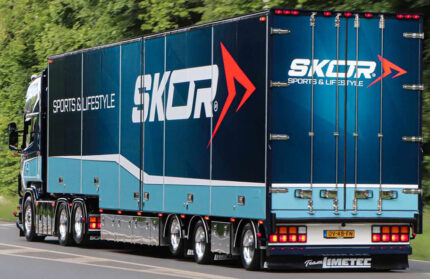SCANIA R Topline 6x2 vec remorque tolée 3 essieux – Image 3