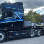 SCANIA TUFT 6x4 vec remorque porte-engins 2 essieux