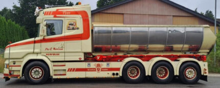 SCANIA T Topline 8x2 ampliroll avec container à asphalt – Image 3