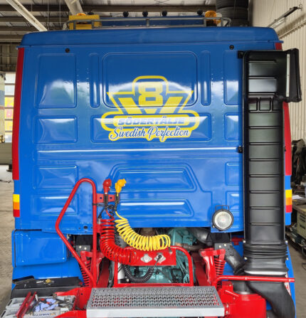 SCANIA Serie 2 V8 4x2 – Image 3