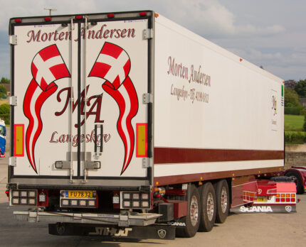 SCANIA S Highline 4x2 avec remorque frigo 3 essieux – Image 4