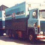 SCANIA Serie 1 6x2 combiné porteur et remorque tolée