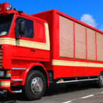 SCANIA Serie 3 4x2 combiné porteur et remorque fourgon à rideaux