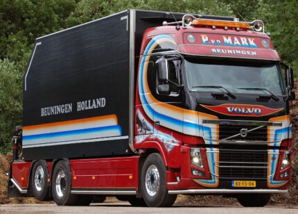 VOLVO FH3 Globetrotter 6x2 combiné transport de fumier – Image 3