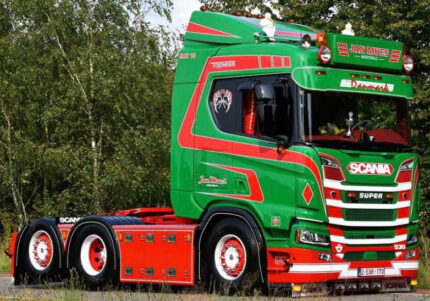 SCANIA R Next Gen 6x2 avec remorque porte-engins 2 essieux et charge – Image 3