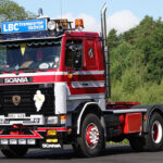 SCANIA Serie 2 6x2