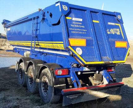 VOLVO FMX Globetrotter 6x4 avec benne 3 essieux – Image 4