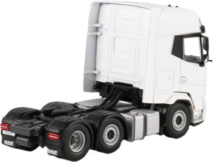 DAF XG+ 6x2 blanc – Image 3