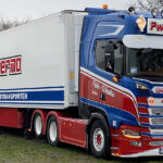 SCANIA S Highline 6x2 avec remorque frigo 3 essieux