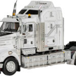 KENWORTH T909 6x4