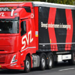VOLVO FH Aero Globetrotter 6x2 avec remorque bachée 3 essieux