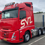 VOLVO FH Areo Globetrotter 6x2 avec remorque frigo 3 essieux