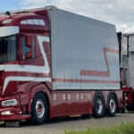 DAF XF 6x2 combiné porteur et remorque de vrac avec grue de chargement