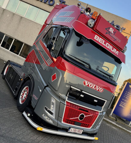 VOLVO FH Aero Globetrotter 4x2 avec remorque porte-containers et container citerne 20 pieds – Image 3