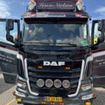 DAF XF 8x2 combiné porteur et remorque ampliroll avec 2 containers 15m3