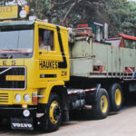 VOLVO F10 6x2 avec remorque briques 3 essieux